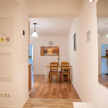 Omni - Homes - Waldstrasse Falkensee